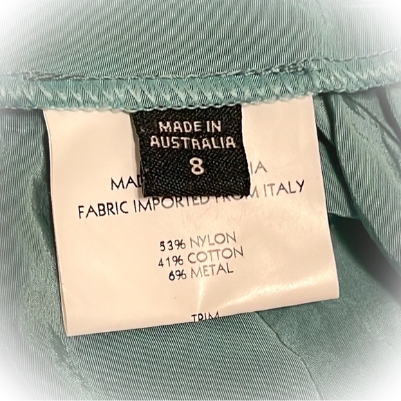 💕Beautiful Teal Colored Full Cue Skirt Beautiful Brown Trim Detail💕 - Picture 8 of 10